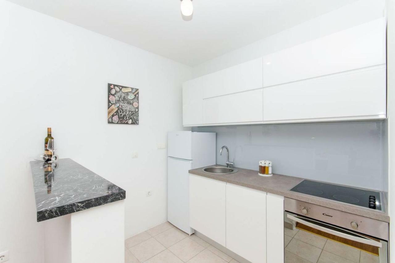 Apartment Sara Spalato Esterno foto
